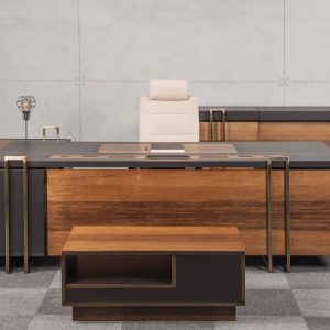 Vip Desk